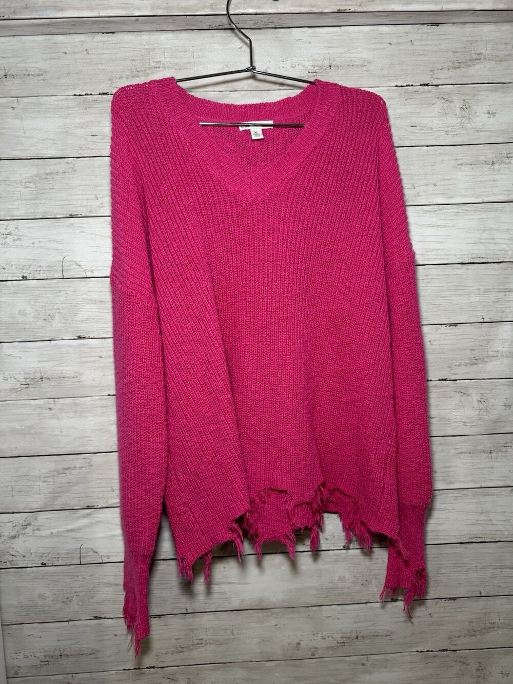 Cato Women’s XL Hot Pink Frayed Sweater Long Sleeve V Neck Pullover Top EUC